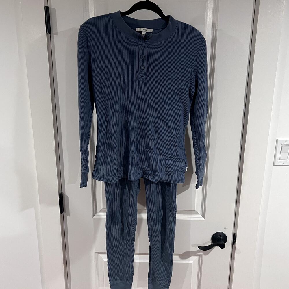Vans two piece waffle pajama set blue small lounge set